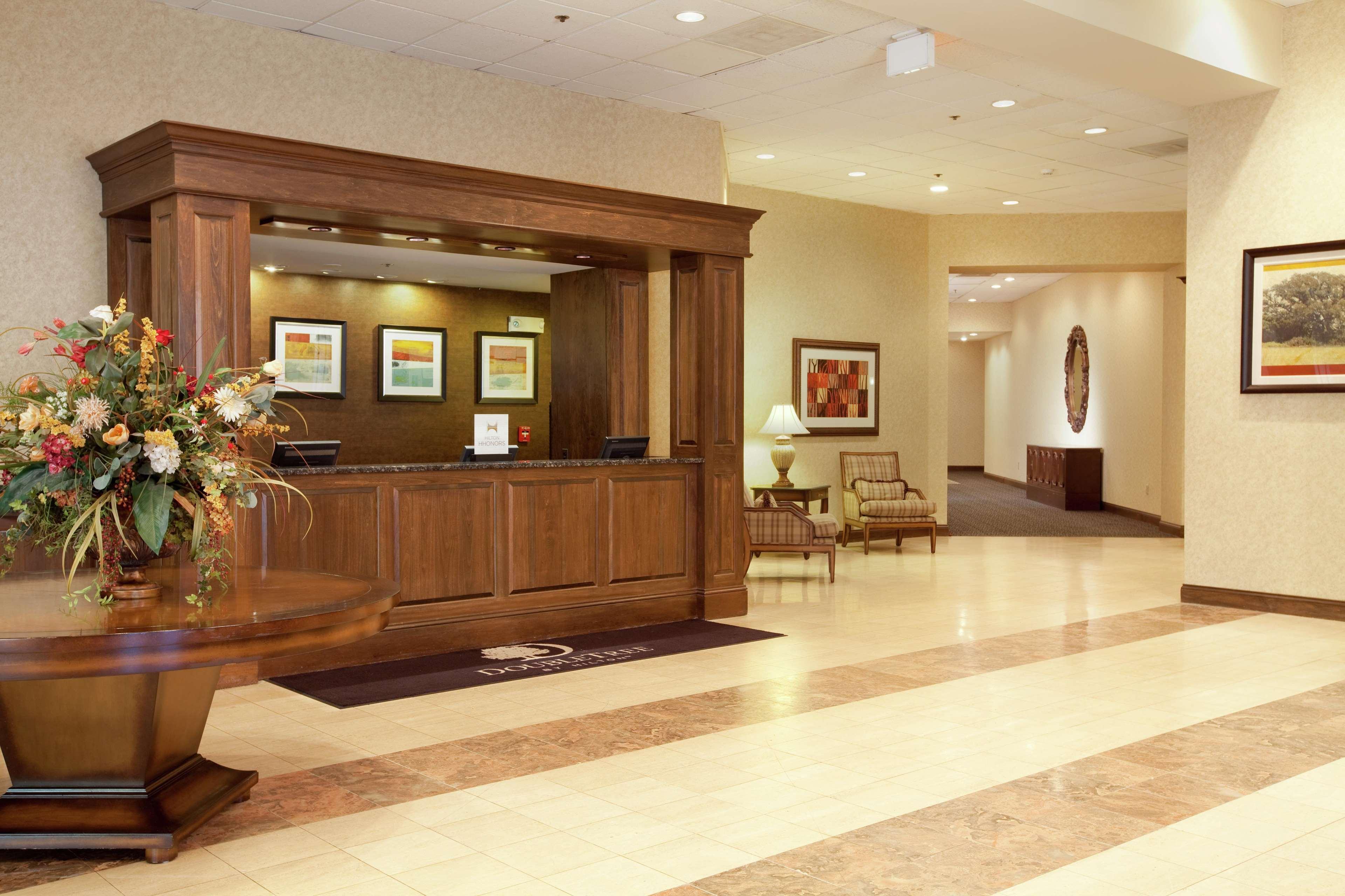 Doubletree By Hilton Boston-Milford Hotel Dalaman gambar